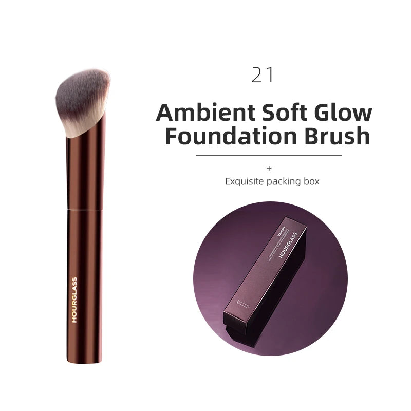 Pincel de Maquiagem Profissional Luxe Hourglass – Acabamento Premium para Pele e Olhos